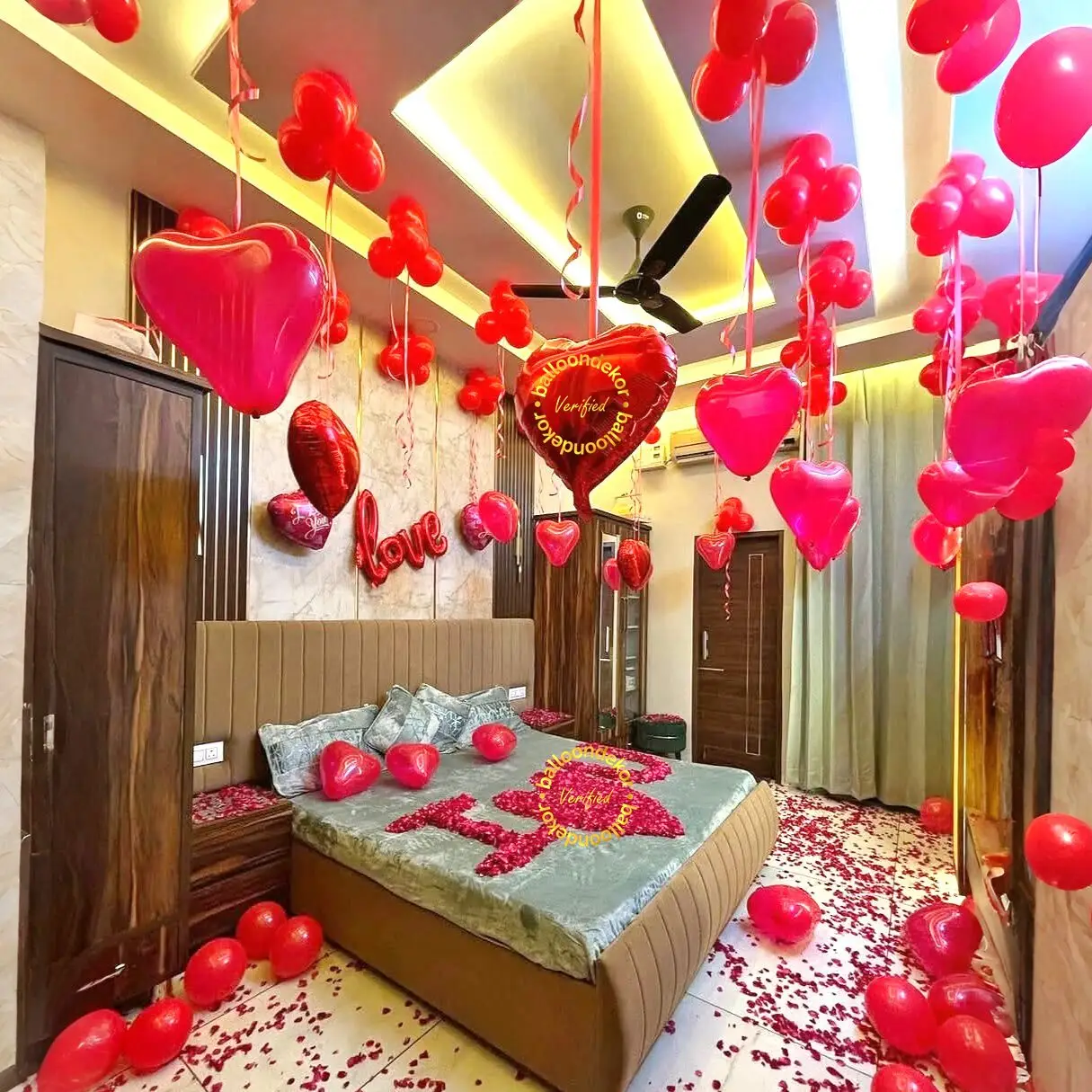 Romantic Anniversery Simple  Decoration